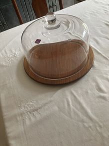 Heartland Cheese Board with Cherry Wood Base