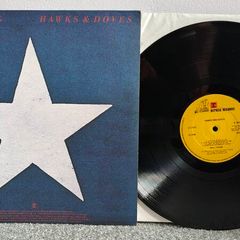 LP Vinyl Record - Neil Young - Hawks & Doves ( Irish Pressing )
