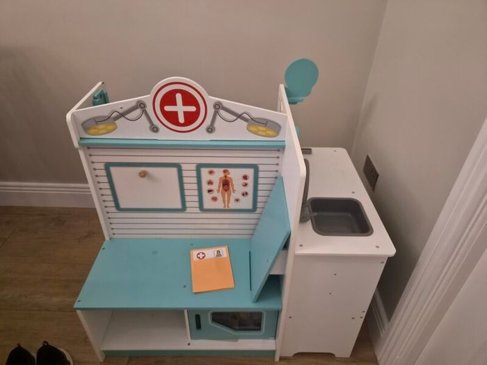Play Doctors surgery
