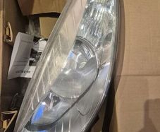 Renault Fluence Headlights