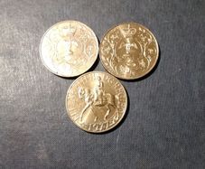 Three   Queen Elizabeth   Crowns