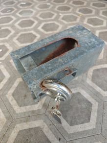 Trailer Hitch Lock / Coupling Lock with Keys