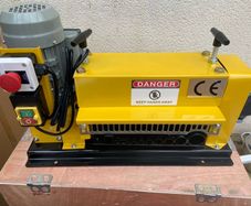 Electric Wire Stripping Machine 370W 1.5mm-40mm Cable Stripper Peeling W/ 11 Channels & 10 Blades Removing Plastic 220v new