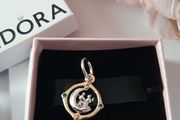New genuine pandora Disney charm