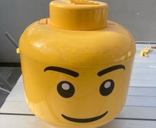 4kg mixed Lego and large Lego head