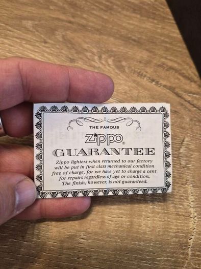 zippo lighter gift set from 1994 - like new