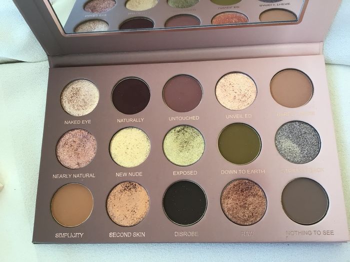 Glaminatrix Cosmetics Nearly Natural Eyeshadow Palette