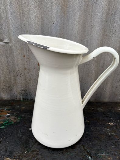 Vintage Enamel ware c1940