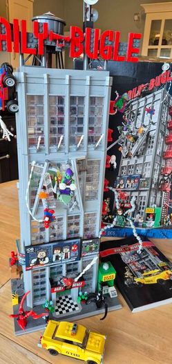 Lego 76178 Daily Bugle, box, all figures,