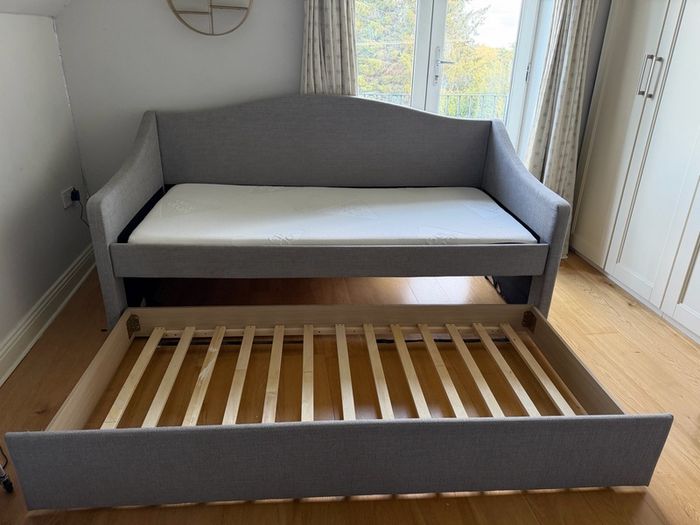 Beautiful Day Bed