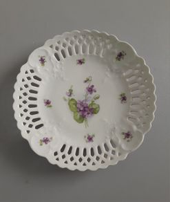 Vintage Sweet Violet - Lattice Edge Porcelain Plate