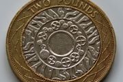 Standing on the Shoulders of Giants Two Pounds 2015