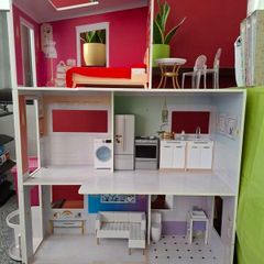 Rainbow High 3-Story Wooden Townhouse Doll House Set