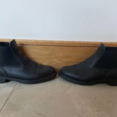 Horse Riding Boots and gloves
