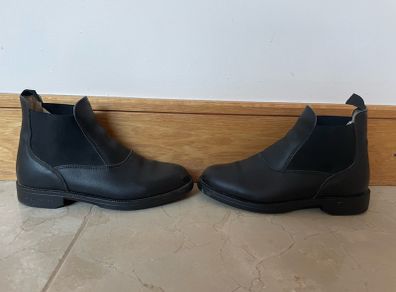 Horse Riding Boots and gloves