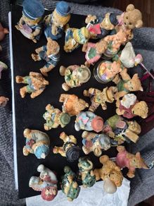 Ceramic bears