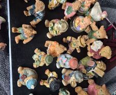 Ceramic bears