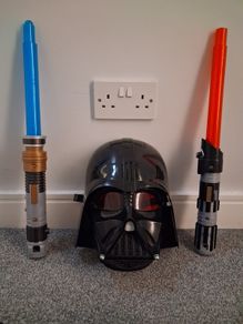 Star wars lightsabers & voice changer Darth Vader Mask