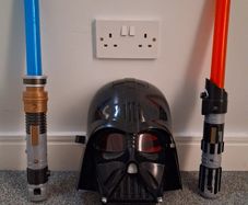 Star wars lightsabers & voice changer Darth Vader Mask