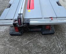 BOSCH GTS 10 XC Professional Table saw