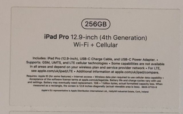 iPad Pro 12.9" (4th gen) 256GB Wi-Fi + Cellular, Space Grey + Apple Magic Keyboard