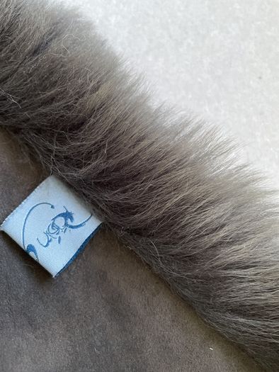Stunning  leather fur neck piece