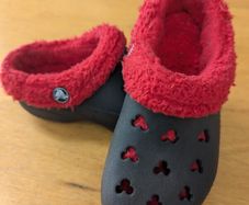 Crocs Toddler Fur Lined Mickey Mouse Crocs (Size C10/11)