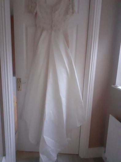 Wedding  dress