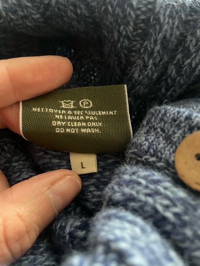 Carraigdonn jumper 100% wool Size L