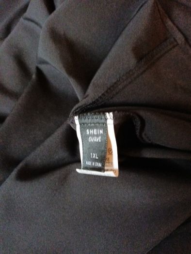 Sheen Long Black  Skirt.  Size  1XL - 12.