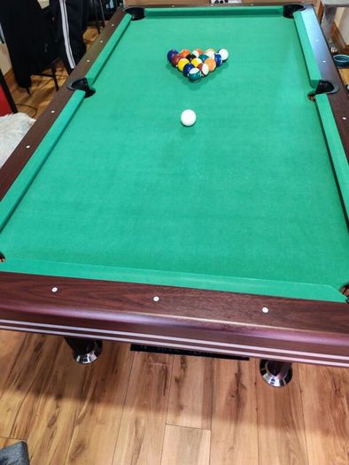 pool table