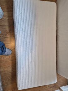 Free cot mattresses