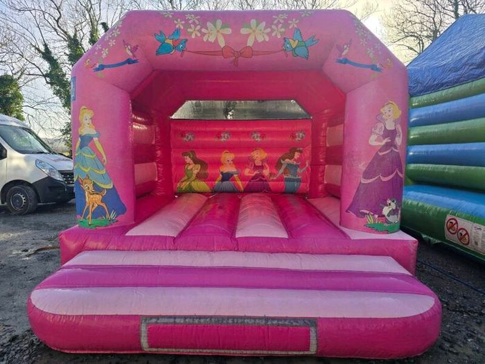 Bouncy castles for Sale