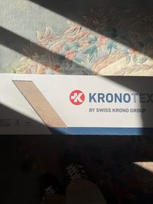 Mammut 10mm plus macro oak beige 1.8m2 floor KRONOTEX