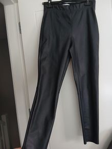 Leather leggins