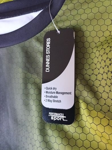 Dunnes  Stores  Quick Dry Performance  Sports Top.  S. Large.  B.N.W.T