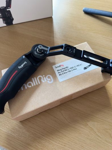 DJI RS 4 + SmallRig Wireless Dual Handgrip & Sling Handle - As New - Boxed