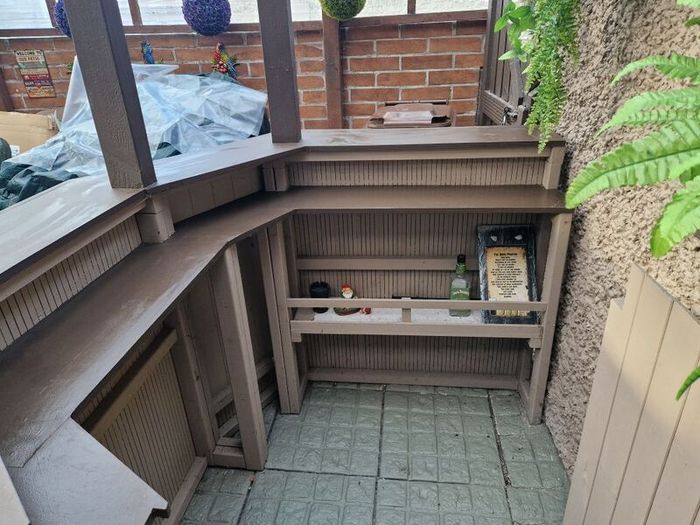 Garden Bar
