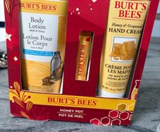 Burts bees honey pot Gift set