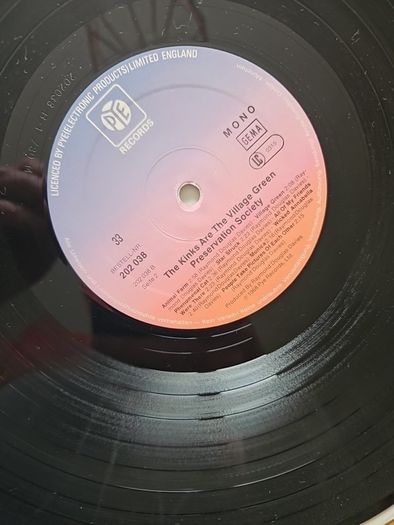 The Kinks LP - Are The Village Green Preservation Society