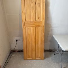 Solid Wooden Pine Door