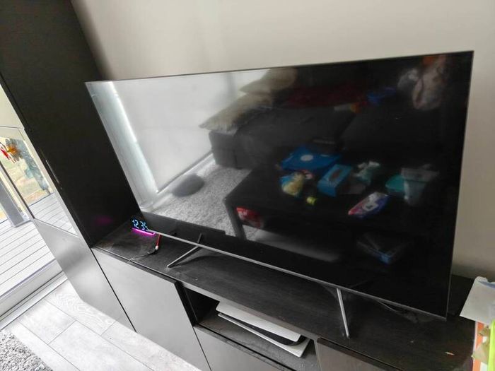 55 inch QLED TV with original box, stand and remote - excellent condition