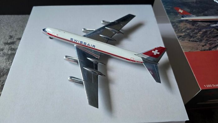 B-models 1:200 Swissair Convair 990