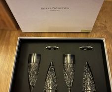 Royal Doulton Oblique champagne flutes x 4