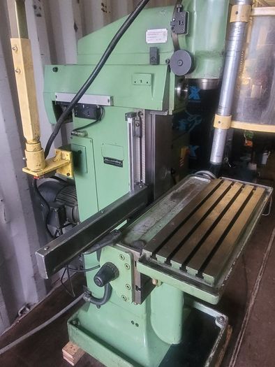 Deckel FP1 Aktive universal milling machine