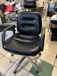 Brow chair