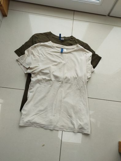 T-Shirts XS "Divided'