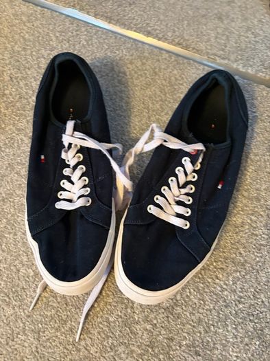 Mens shoes