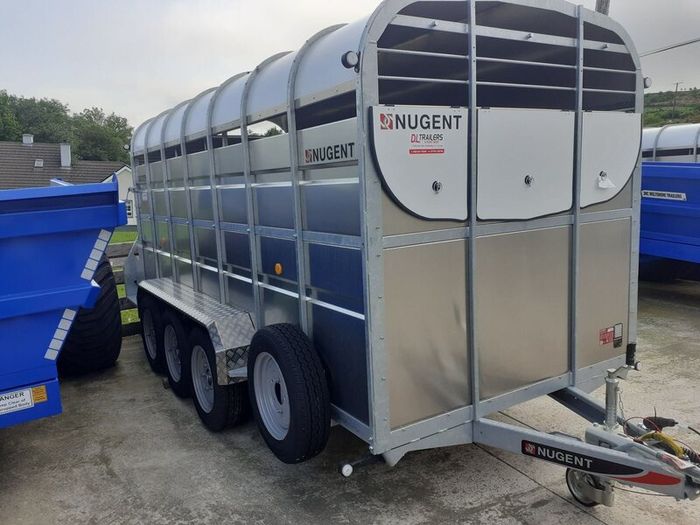 Tri axle nugent plant dropside livestock