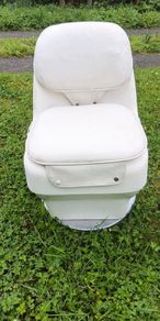 Leather boat seat